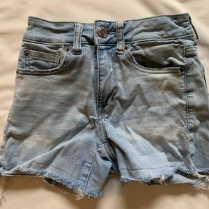 WOMENS AMERICAN EAGLE SHORTS [SIZE - 2]